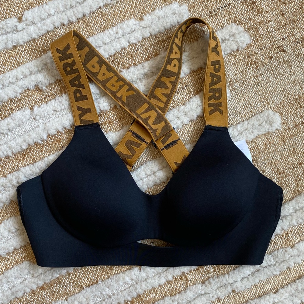Ivy Park- Adidas sports bra NWT XS